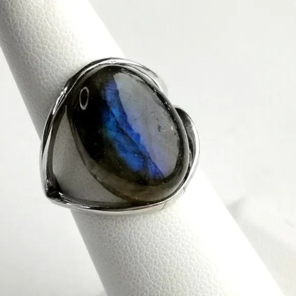 NEW Sterling silver cabochon Blue Flash Labradorite ring size 7